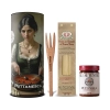 Rustichella Puttanesca ajándékdoboz 800g (Durum spagetti vastag 500g+Puttanesca szósz 300g+favilla)