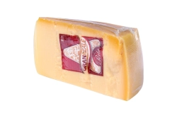 Parmezán jellegű olasz kemény sajt 1kg