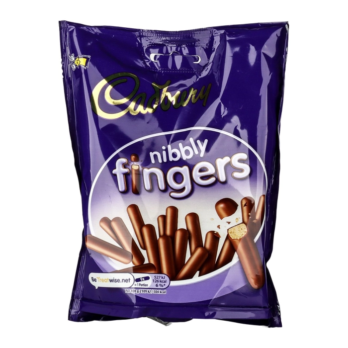 Cadbury Nibbly Fingers Mini kekszrudacskák tejcsokoládé bevonattal 125g